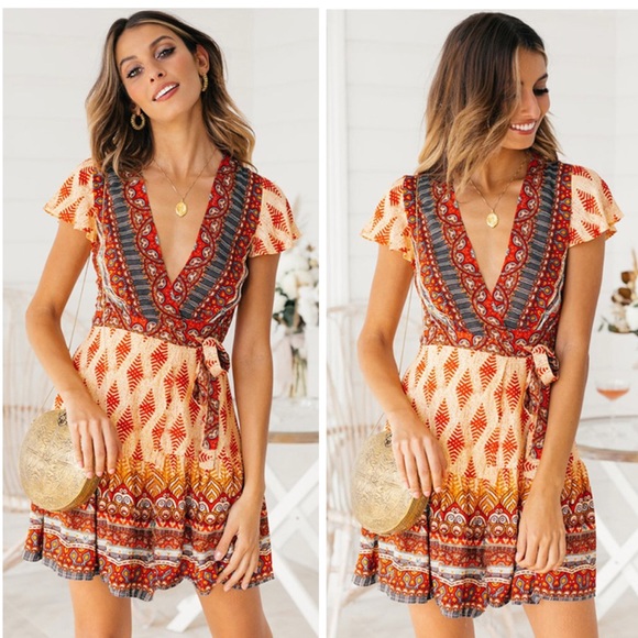 Penna&Pine Dresses & Skirts - One Left! Floral Mini Wrap Dress